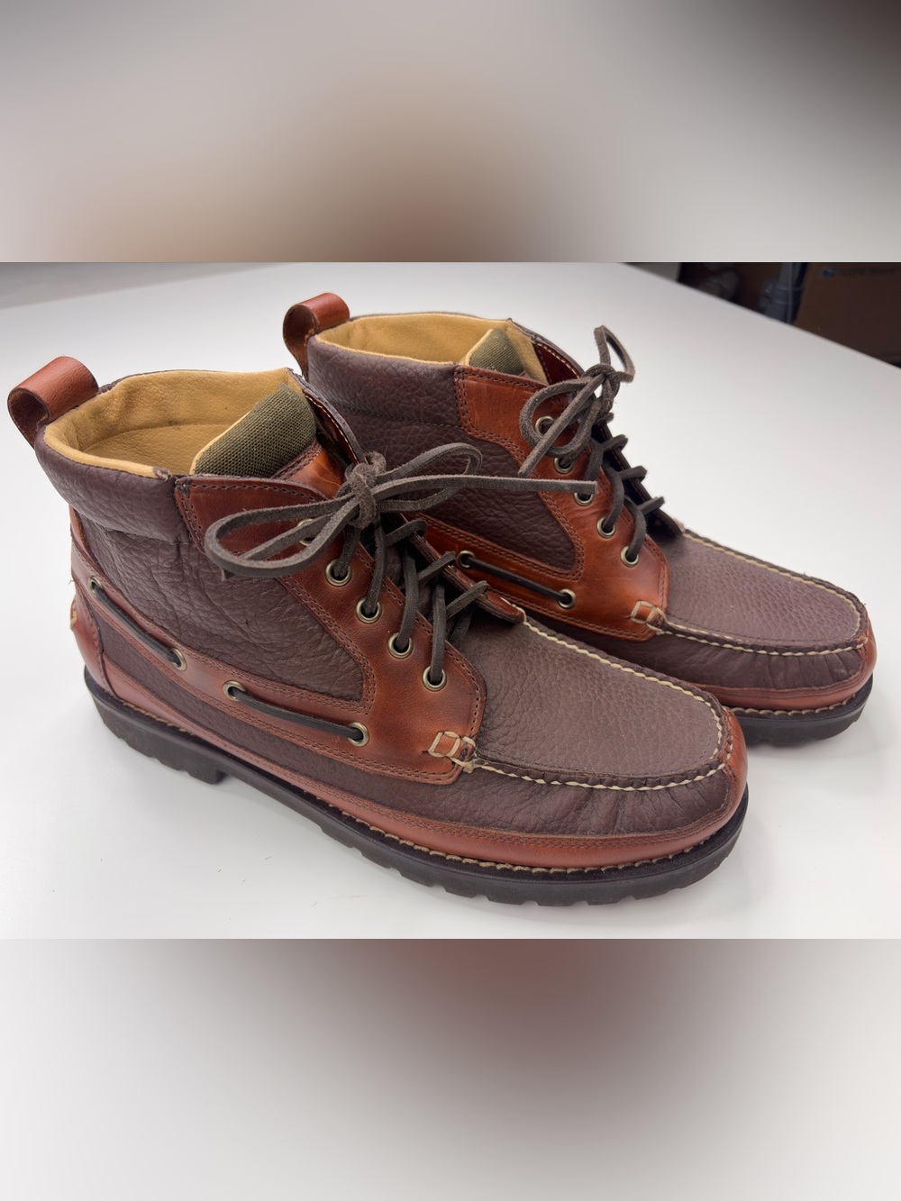 L.L. Bean Men's Allagash Handswen Chukka Boots sz 11d EUC
